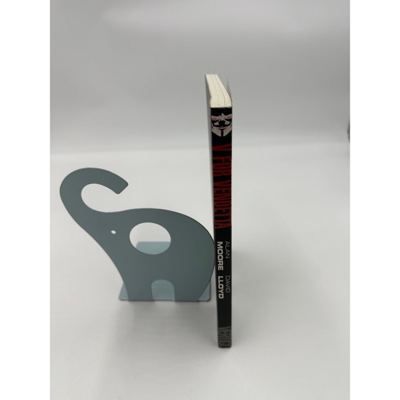 V for VENDETTA Hardcover HC Alan Moore David Lloyd - DC/Vertigo 2005 - Picture 2 of 3